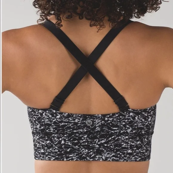 NWT Lululemon Both Ways Bra Iced Wave White Black size 4 - Picture 4 of 14